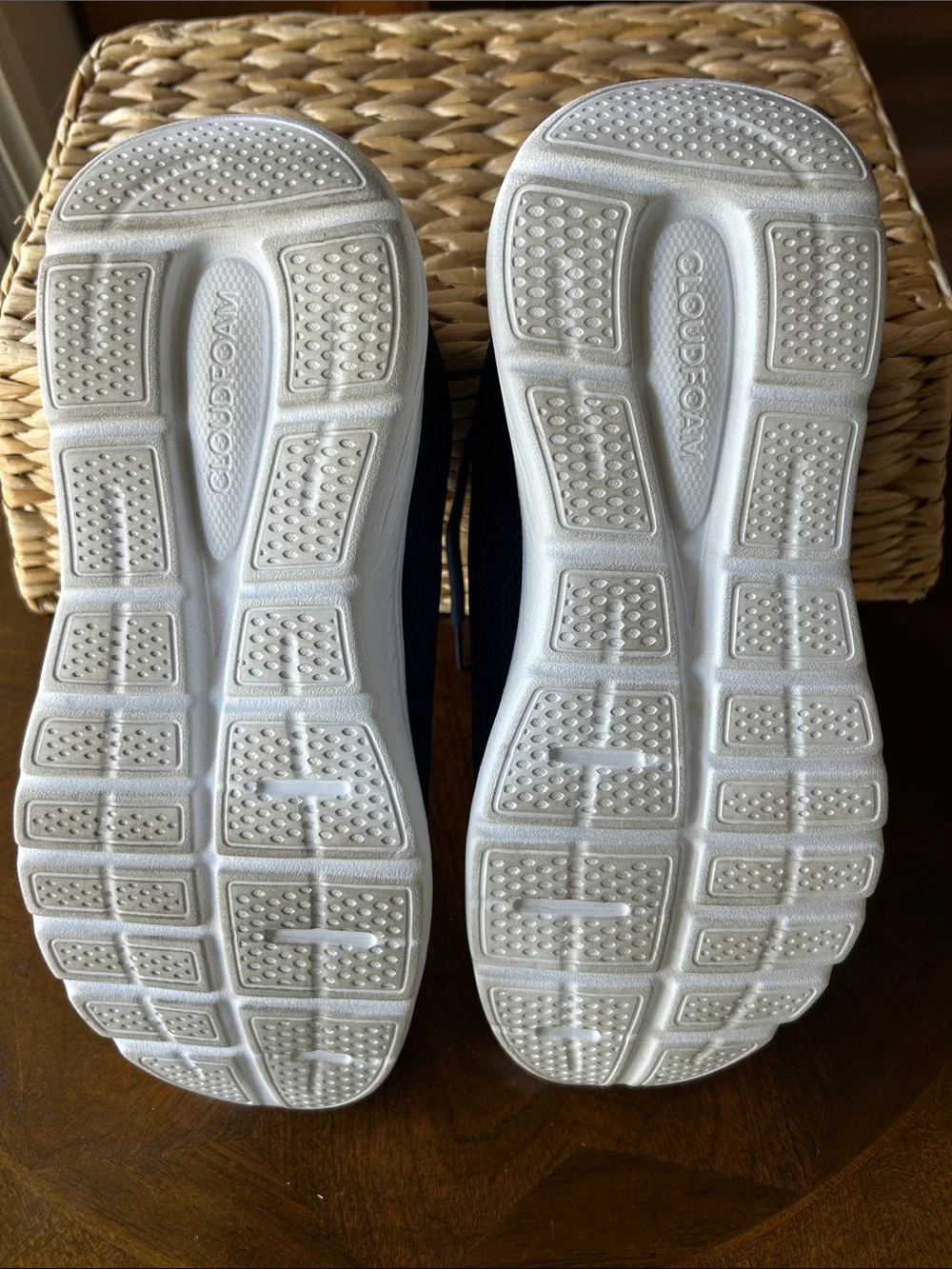 Adidas Cloudfoam Comfy Walking Running‎ Sneakers Athletic Shoes Women’s 8